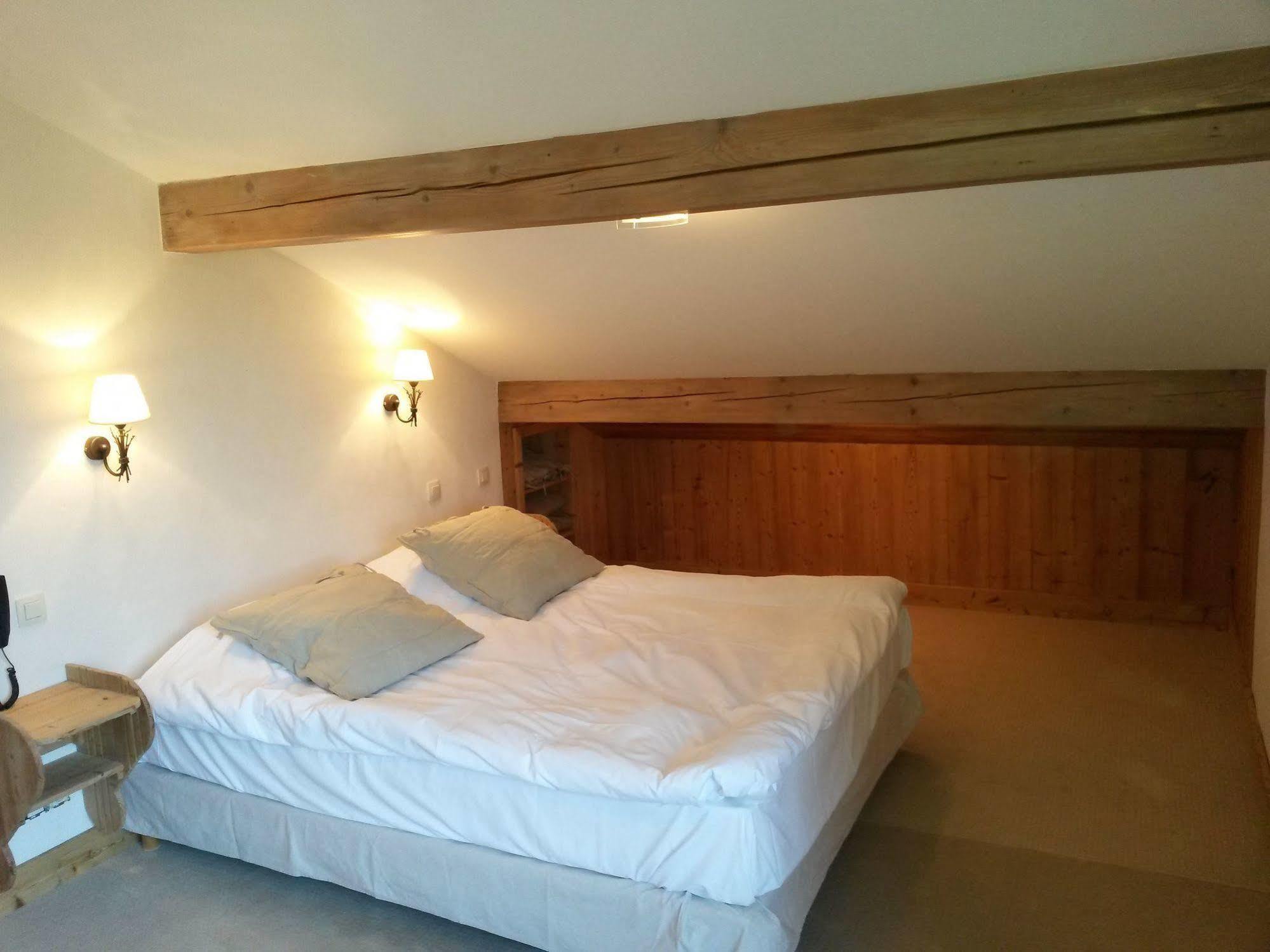 Hotel Le Caprice Des Neiges 孔布卢 外观 照片