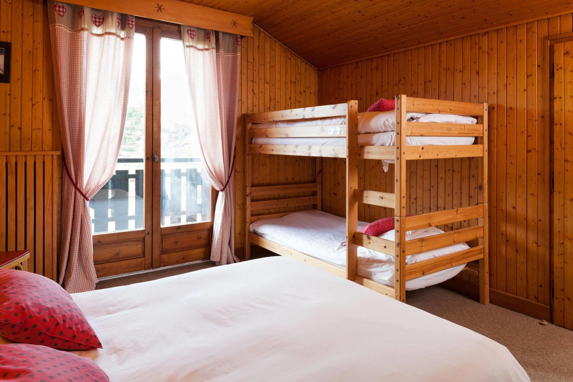 Hotel Le Caprice Des Neiges 孔布卢 外观 照片